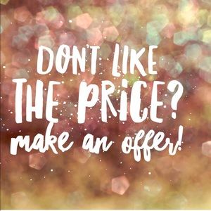 🤍🤍I want happy buyers, don’t like the price- shoot me an offer 🤍🤍